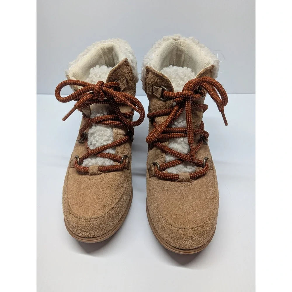 Sorel Explorer II Joan Faux Fur Boots Canoe Sea Salt Womens 7